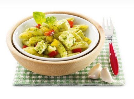 Penne "Pesto" mit Hirtenkäse KUGLER 500 g Becher