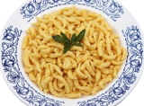 2,5 kg Bt. Spätzle frisch wie handgeschabt Troiber
