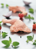 2,5 kg Bt. Hähnchenkeulen TK o. Rückenstück HKL A halal 240 g